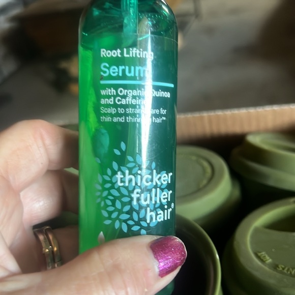 Hair - Picture 4 of 5